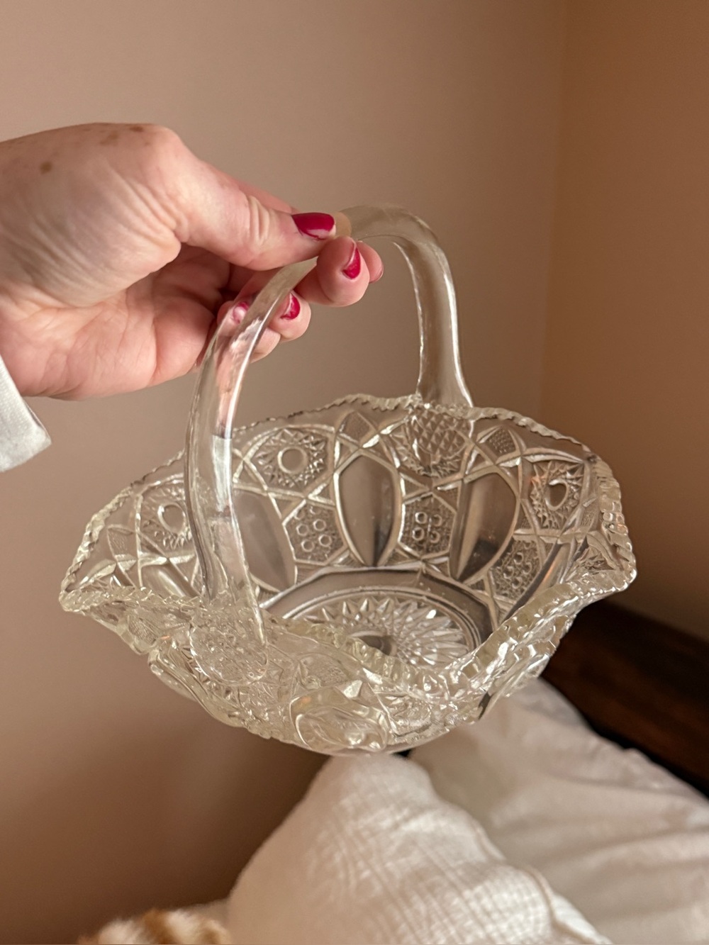 Vintage LE Smith Crystal Basket